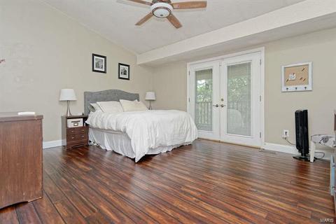 138 Hollyleaf, Ballwin, MO 63021 photo 16