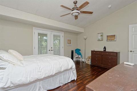138 Hollyleaf, Ballwin, MO 63021 photo 17
