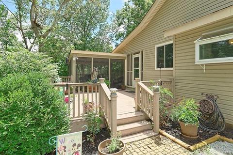 138 Hollyleaf, Ballwin, MO 63021 photo 15