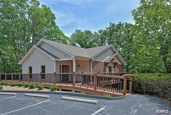 610 Pine Ridge Ct #204, Ballwin, MO 63021 photo 15