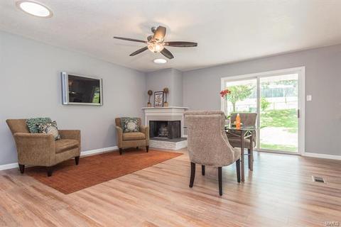 419 Iron Warrior Ln, Manchester, MO 63011 photo 14