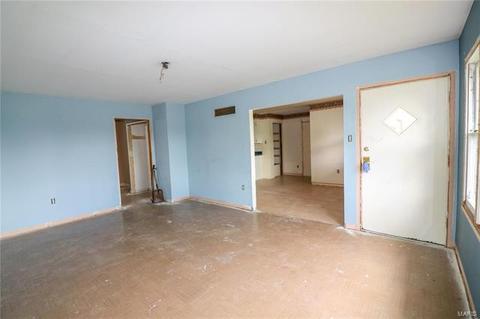653 Wolfrum Rd, Weldon Spring, MO 63304 photo 5