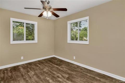 241 Ramsey Ln, Ballwin, MO 63021 photo 12