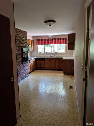 7 Hideaway Ln, Ballwin, MO 63011 photo 27