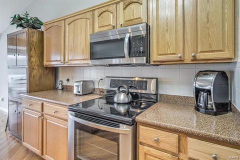 1161 Spring Orchard Dr, O'fallon, MO 63368 photo 12