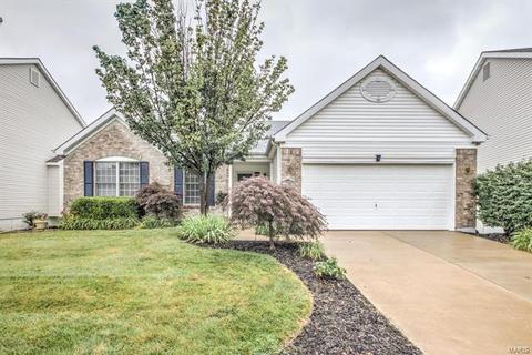 1161 Spring Orchard Dr, O'fallon, MO 63368 photo 3
