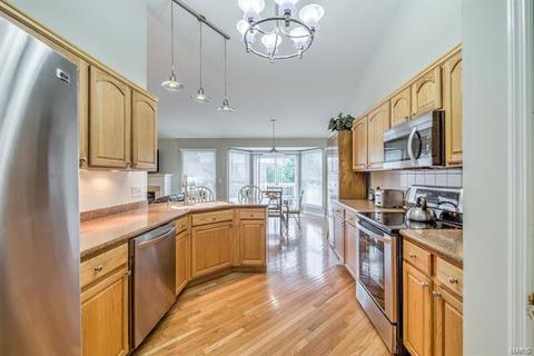 1161 Spring Orchard Dr, O'fallon, MO 63368 photo 11