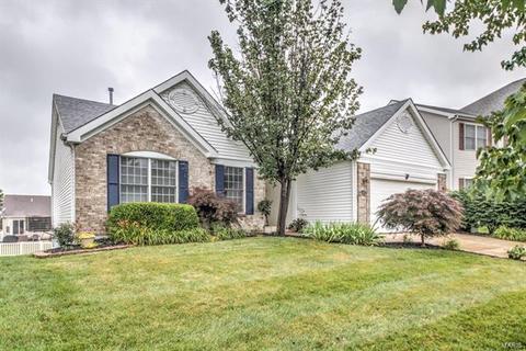 1161 Spring Orchard Dr, O'fallon, MO 63368 photo 1