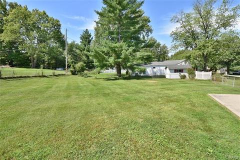 440 Bush Dr, Ballwin, MO 63021 photo 4