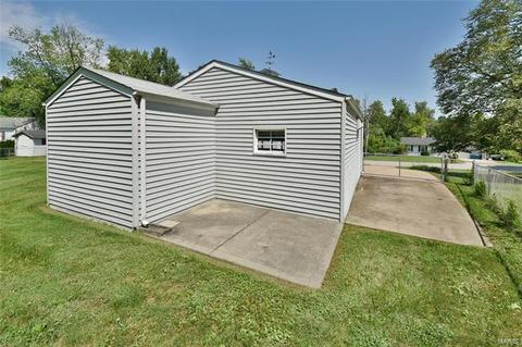 440 Bush Dr, Ballwin, MO 63021 photo 31