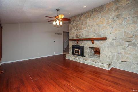 1 Summit Sta, Saint Charles, MO 63303 photo 9