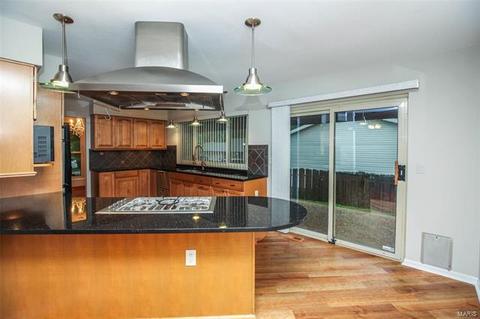 1 Summit Sta, Saint Charles, MO 63303 photo 10