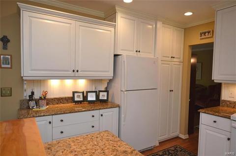 970 Century Oaks Dr, Manchester, MO 63021 photo 10