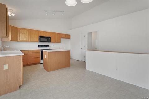 1141 Sunset Green Dr, O'fallon, MO 63366 photo 13