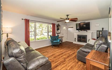 48 Reinke Rd, Ellisville, MO 63021 photo 3