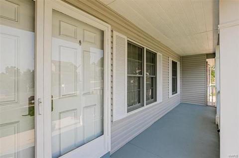 327 Brightfield Trl, Ballwin, MO 63021 photo 2
