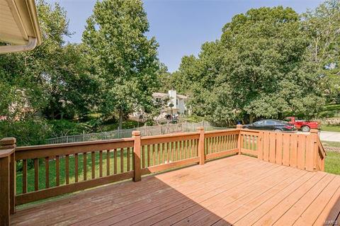 327 Brightfield Trl, Ballwin, MO 63021 photo 12