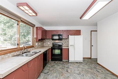 327 Brightfield Trl, Ballwin, MO 63021 photo 7