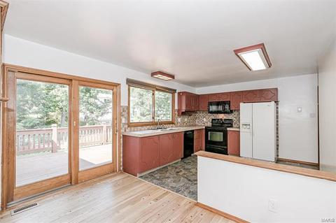 327 Brightfield Trl, Ballwin, MO 63021 photo 10