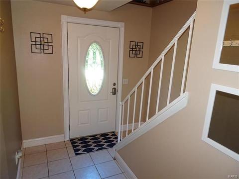 1016 Trianon, Ballwin, MO 63011 photo 16