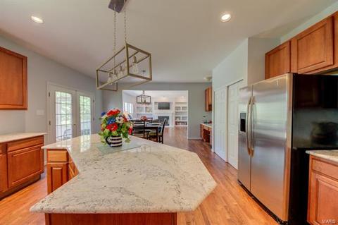 17 Wind Hill Ct, O'fallon, MO 63368 photo 22