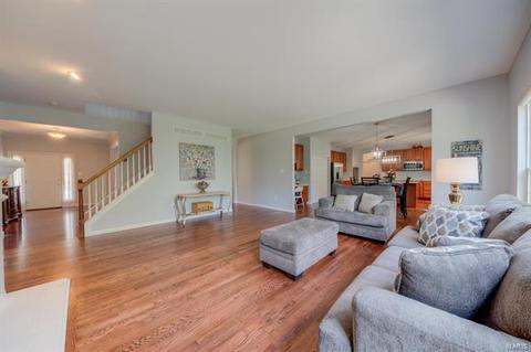 17 Wind Hill Ct, O'fallon, MO 63368 photo 13