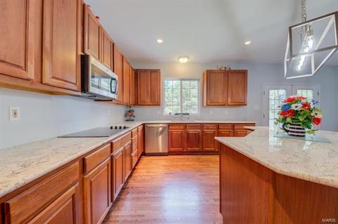 17 Wind Hill Ct, O'fallon, MO 63368 photo 18