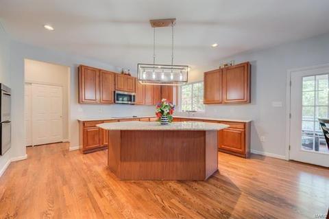 17 Wind Hill Ct, O'fallon, MO 63368 photo 19