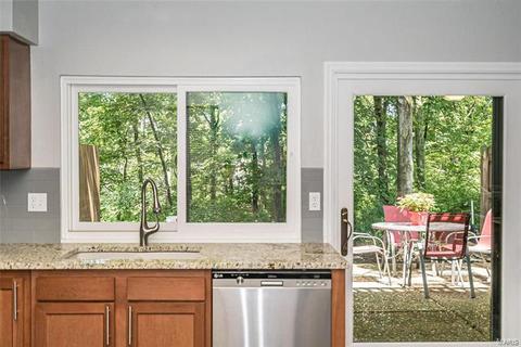 2625 Hampton Rd, Saint Charles, MO 63303 photo 15