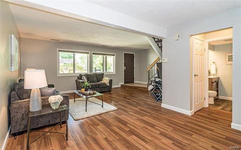 2625 Hampton Rd, Saint Charles, MO 63303 photo 8