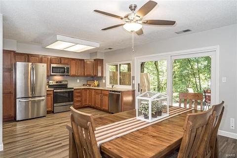 2625 Hampton Rd, Saint Charles, MO 63303 photo 12
