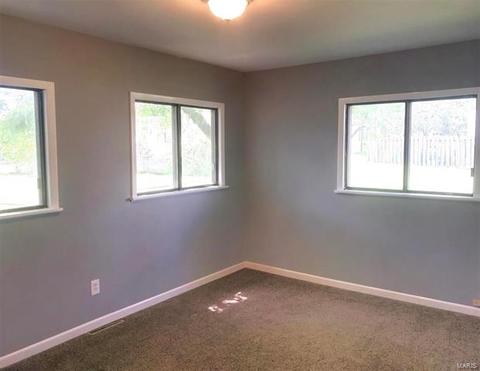 3753 Saint Gregory, Saint Ann, MO 63074 photo 7