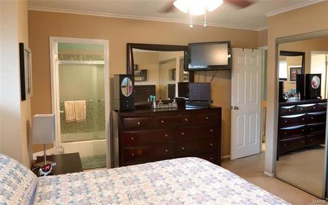 137 Carmel Woods, Ellisville, MO 63021 photo 11