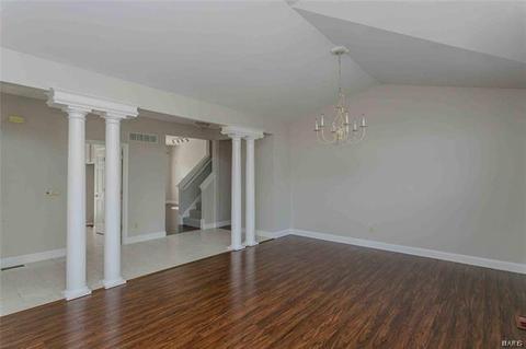 698 Hawk Run Dr, O'fallon, MO 63368 photo 12
