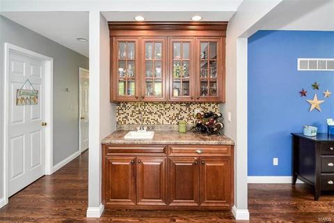 2 Hillington Ct, Eureka, MO 63025 photo 20