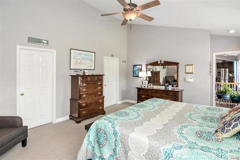 2 Hillington Ct, Eureka, MO 63025 photo 28