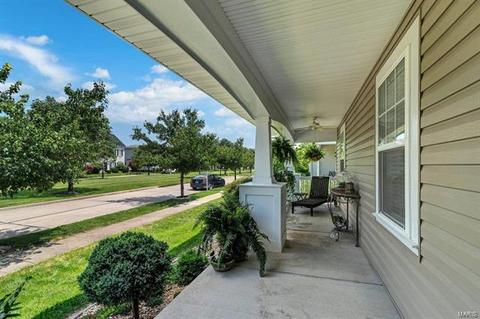 588 Misty Mountain Dr, O'fallon, MO 63368 photo 5