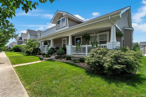 588 Misty Mountain Dr, O'fallon, MO 63368 photo 3