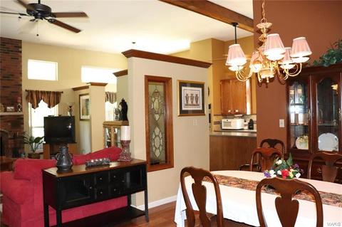 451 Mark Wesley Ln, Ballwin, MO 63021 photo 12