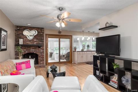821 King George Ct, Manchester, MO 63021 photo 22
