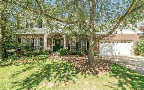 827 Mallard Woods Dr, Manchester, MO 63021 photo 1