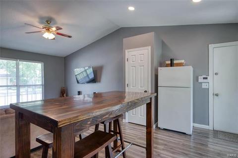 1374 Half Moon Dr, O'fallon, MO 63366 photo 11