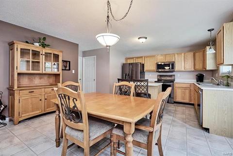 235 England, O'fallon, MO 63366 photo 15
