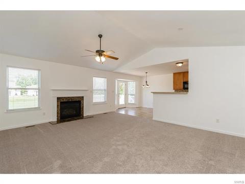 983 Tilestone, O'fallon, MO 63366 photo 2