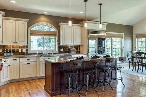 4618 Crosshaven Ct, Weldon Spring, MO 63304 photo 9