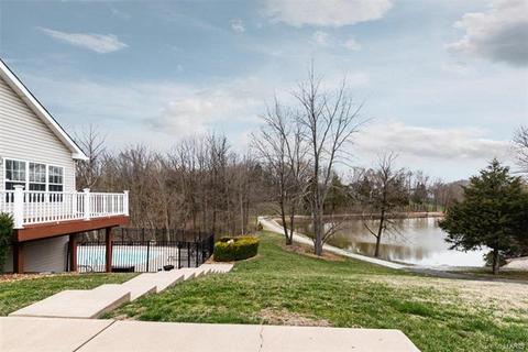 301 Perceval Dr, Weldon Spring, MO 63304 photo 2