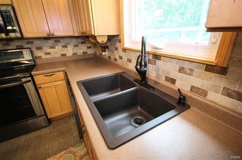 7201 Picasso Dr, O'fallon, MO 63368 photo 9