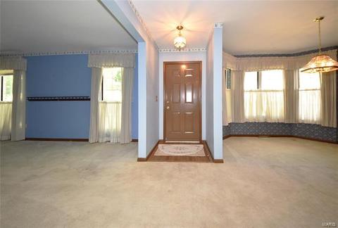 167 Baxter Heights Ct, Manchester, MO 63011 photo 8