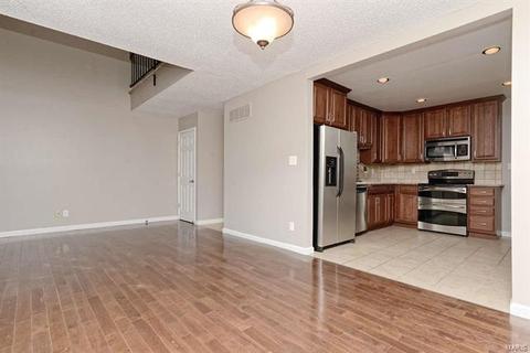 1009 Pocono, Ballwin, MO 63021 photo 4