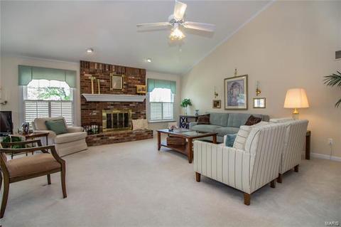 671 Killary Down, Weldon Spring, MO 63304 photo 4